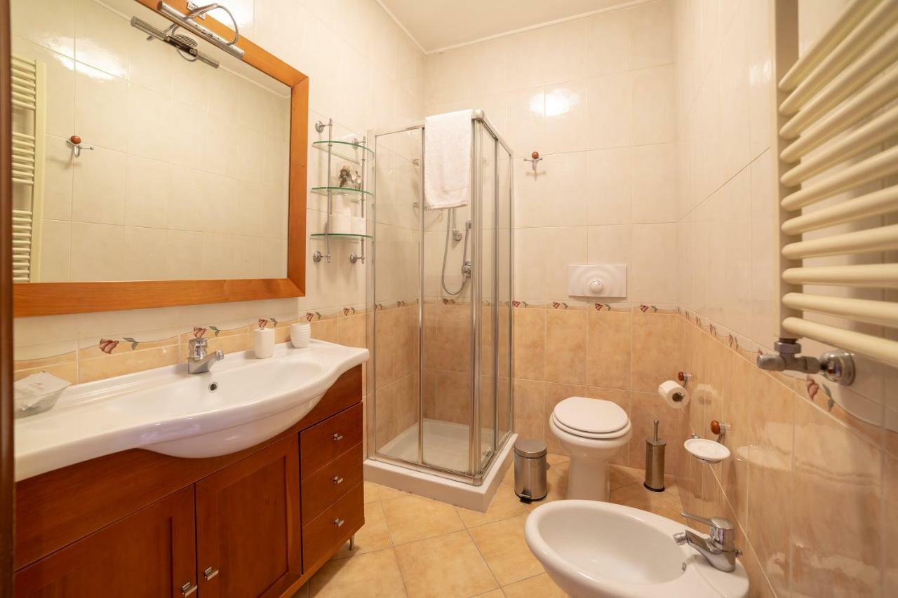 The Dante Apartment By Houseinเนเปิลส์ ภายนอก รูปภาพ