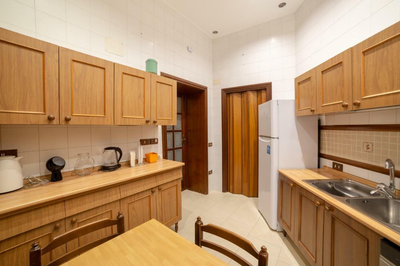 The Dante Apartment By Houseinเนเปิลส์ ภายนอก รูปภาพ